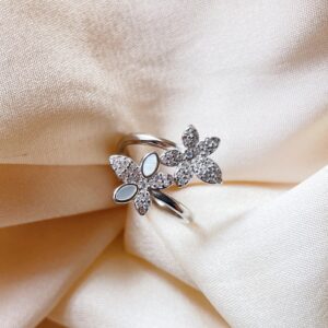 Silver Shiny Flower Ring