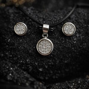 Silver Circle Sparkle Pendant Set